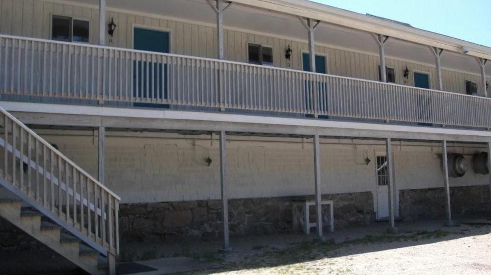צ'ארלסטאון The Windswept Inn מראה חיצוני תמונה